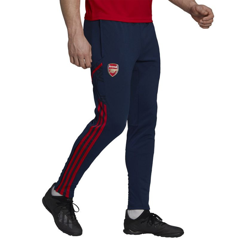 Pánské tréninkové kalhotky Arsenal London M HG1334 tmavě modrá s červenou - Adidas tm.modrá M