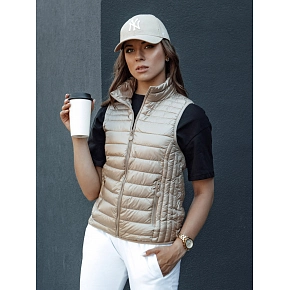 Dámská prošívaná vesta se stojáčkem TY4439 béžová  - FashionStreet 
