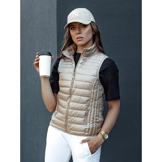 Dámská prošívaná vesta se stojáčkem TY4439 béžová  - FashionStreet 