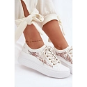 Dámské tenisky s krajkou LCW-26-44-4480 bílé . Lee Cooper