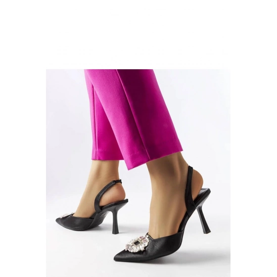 Dámské lodičky na jehlovém podpatku M508 Černá - Wellspring