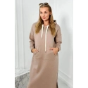 Dlouhé šaty s kapucí 9623 Tmávě béžová - K-Fashion