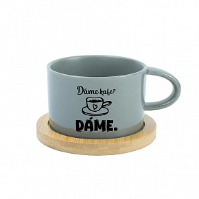 DÁME KAFE? DÁME. - šedý hrníček makronka 200 ml DÁME KAFE? DÁME. - šedý hrníček makronka 200 ml
