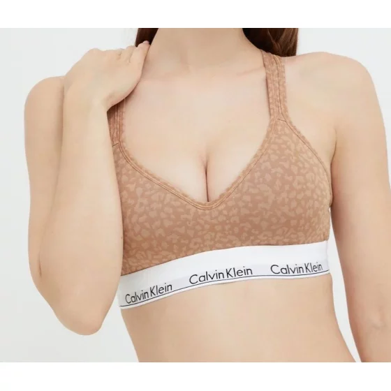 Dámská sportovní podprsenka QF1654E 796 hnědá/vzor - Calvin Klein