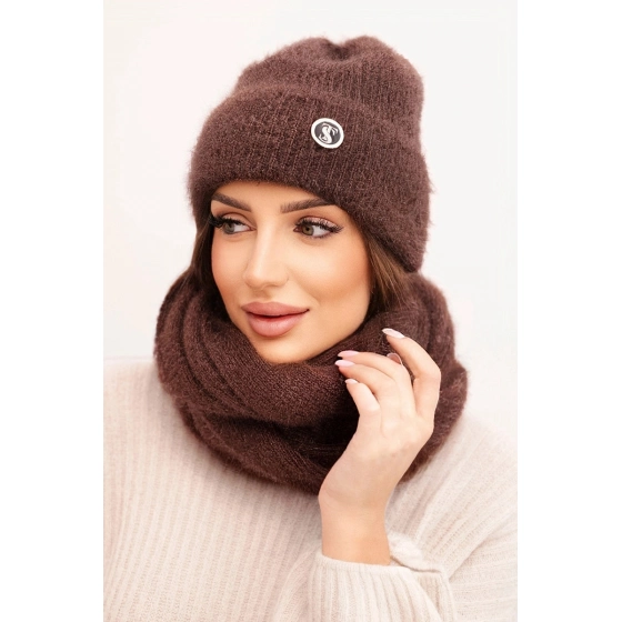 Dámská souprava s čepicí a šálou hnědá - K-Fashion