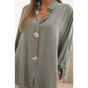 Dámská košile s ozdobnými knoflíky 61953 Khaki zelená - K-Fashion