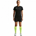 Dámské tričko černé HV8178 010 černé - Nike