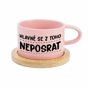 HRNEK HLAVNĚ SE Z TOHO NEPOSRAT - růžový hrníček makronka 200 ml HRNEK HLAVNĚ SE Z TOHO NEPOSRAT - růžový hrníček makronka 200 ml
